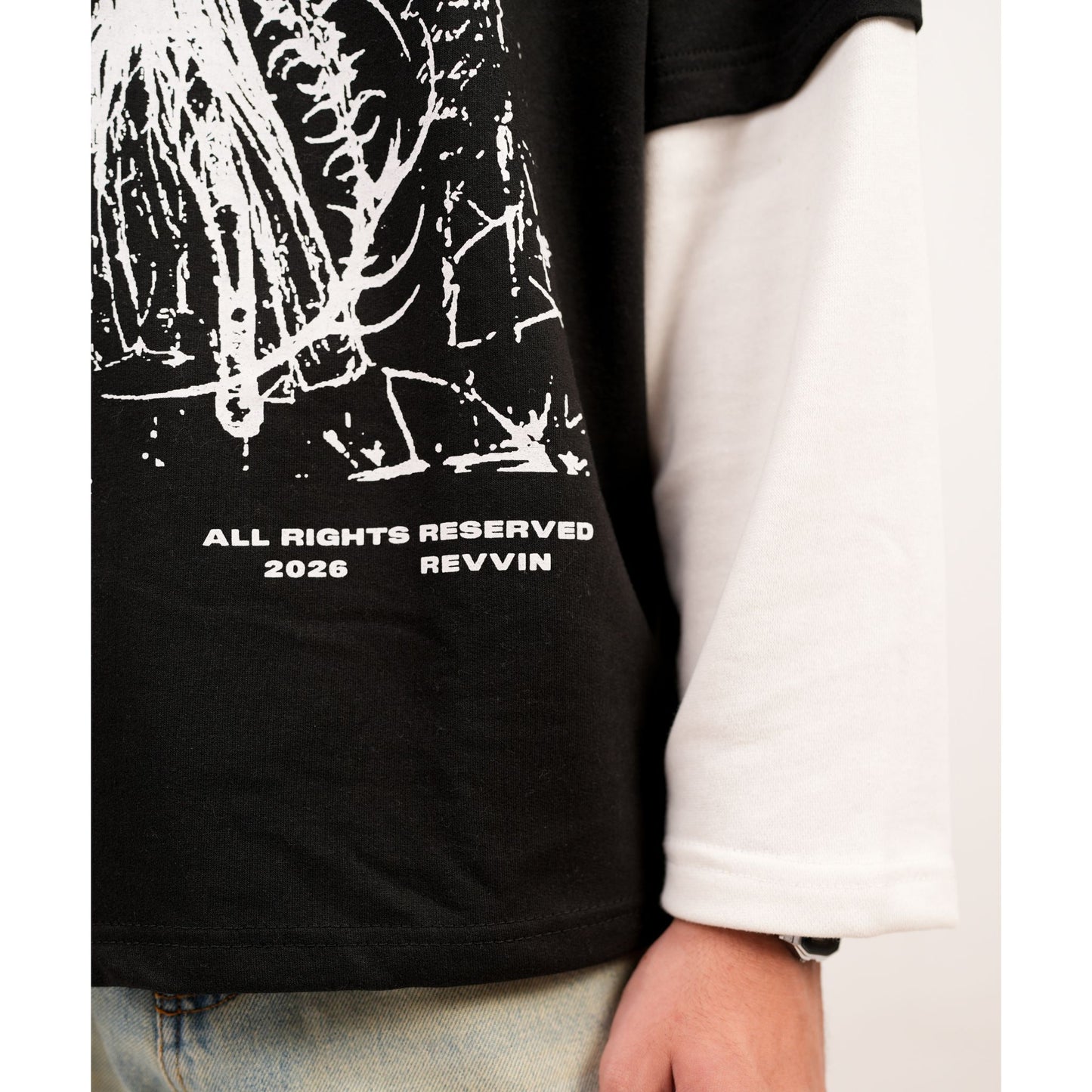 TUNNEL VISION TEE